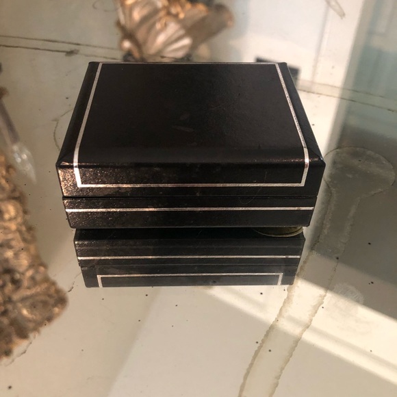 Silver & Black Cuff Links - Picture 5 of 5